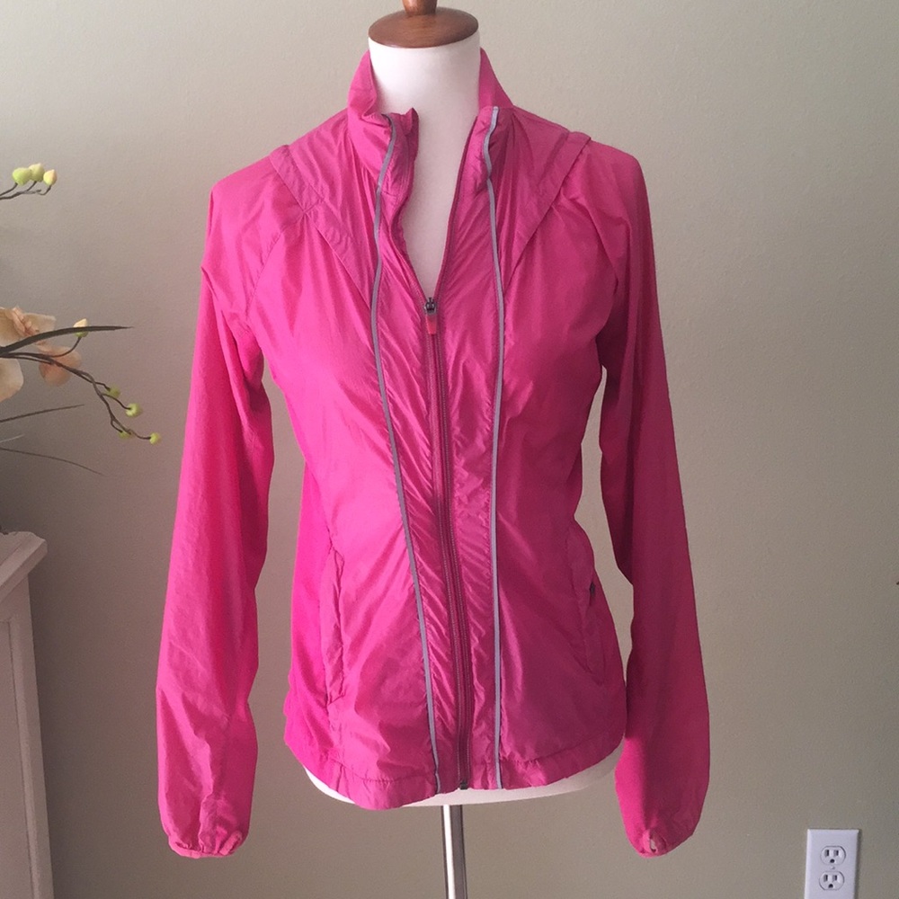 Athlete fuchsia pink wind jacket